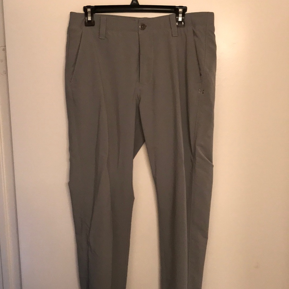 UA dri fit mens golf pants